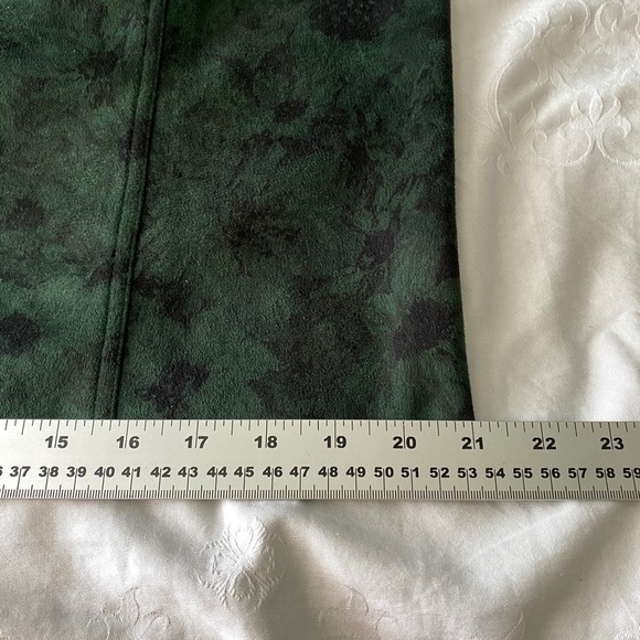 ICONIC Women's 14 Abstract Green Floral Faux Suede Skirt 1/4 Zip Festival Whimsy - Picture 13 of 15